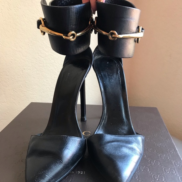 gucci ursula pump